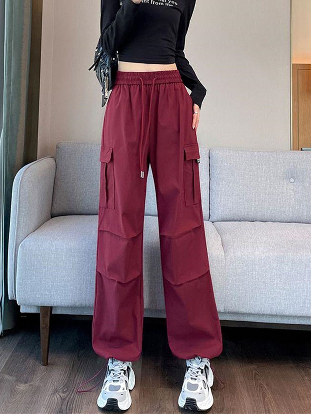 Women’s Relaxed Cargo Trousers | High-Waisted Drawstring Pants with Pockets