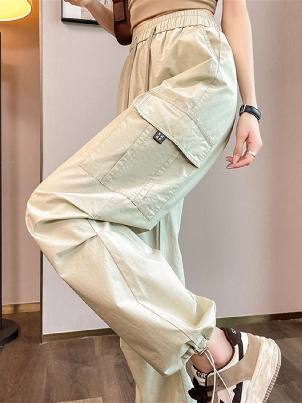 Women’s Relaxed Cargo Trousers | High-Waisted Drawstring Pants with Pockets
